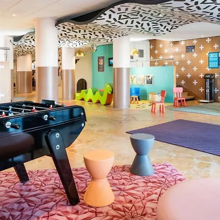 - Proche Disneyland Paris - Piscine Chauffée Serris