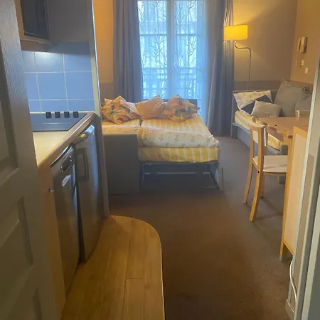 Apartment - Proche Disneyland Paris - Piscine Chauffée 3*
