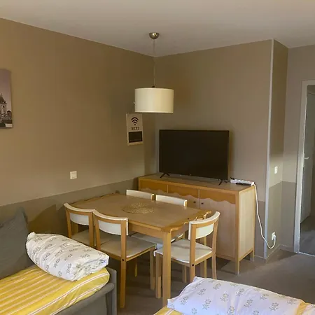 - Proche Disneyland Paris - Piscine Chauffee 3*